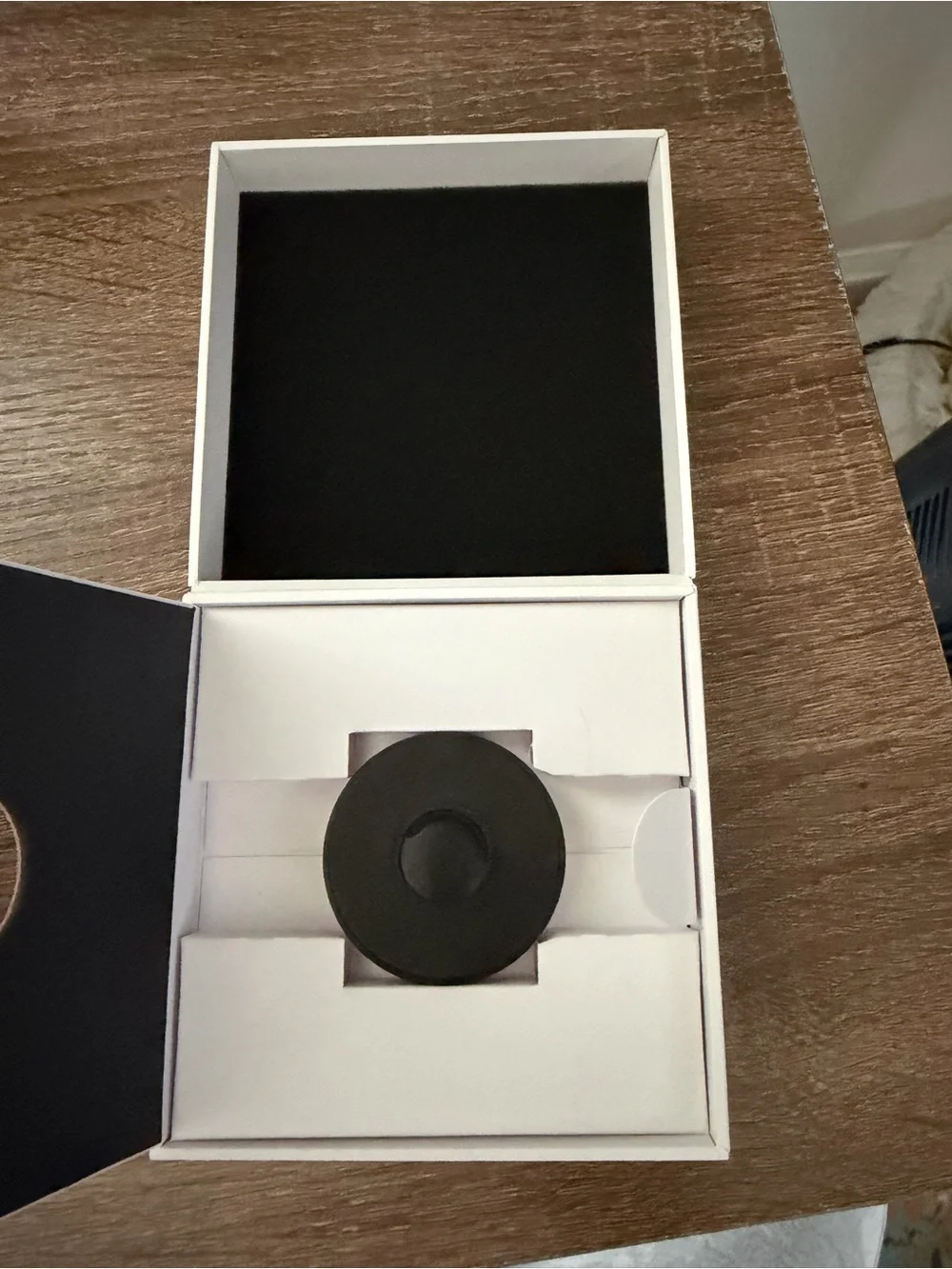 Oura gold ring